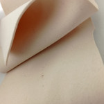 Пористая резина SBR с клеевым слоем (белая рулонная) 2 мм